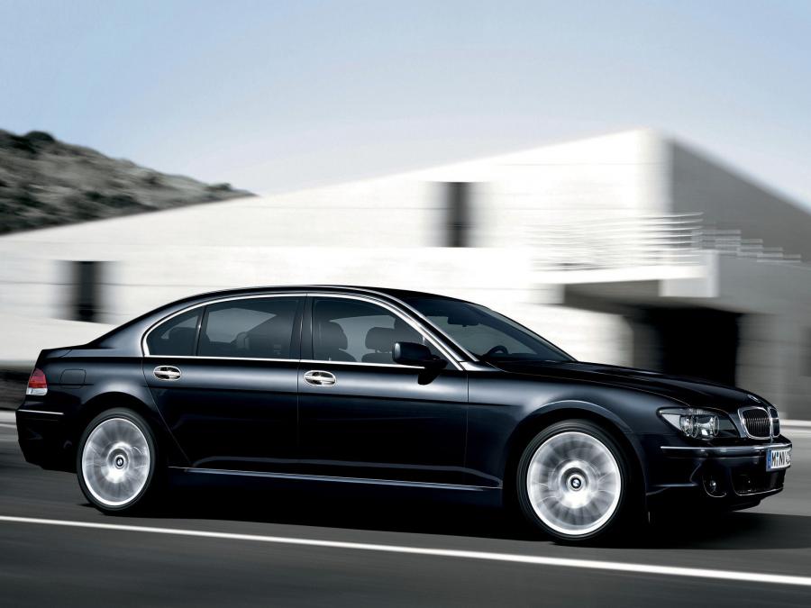  BMW 7-Series 30th Anniversary Limited Edition 2007 года  (фото 2 из 3)